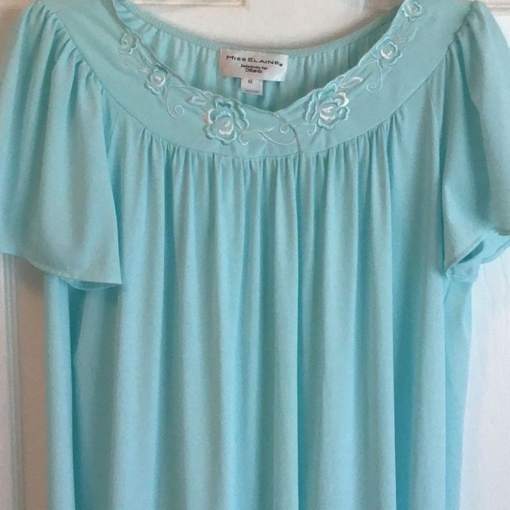 Miss Elaine - Aqua Blue Nightgown with embroidery neckline - Picture 4 of 9